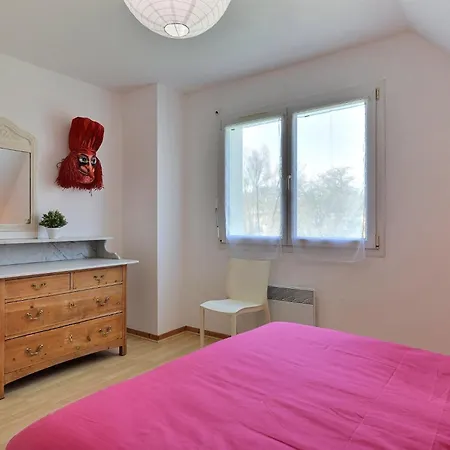 Marlyse House בית נופש *
